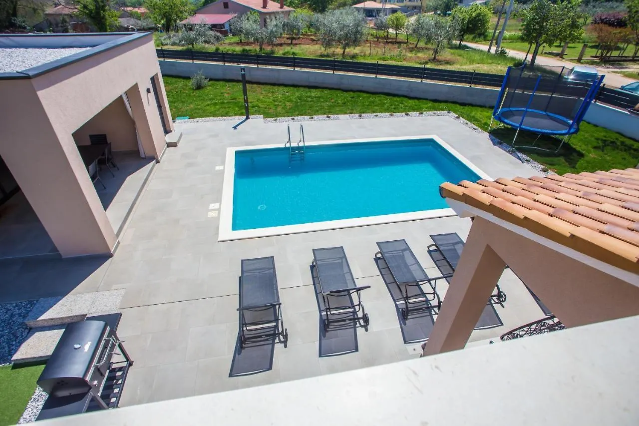 Villa Silvano & Nadija Kaštelir